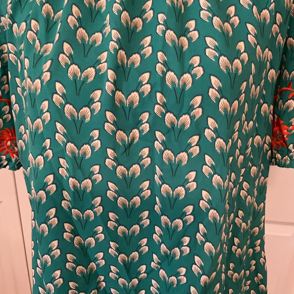 SHEIN Green Floral Blouse - Picture 5 of 15